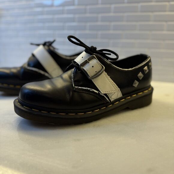 Dr. Martens Shoes - Dr. Doc Martens 1461 Zambello Stud Buckle Leather Oxford US Womens 7 Mens 6
